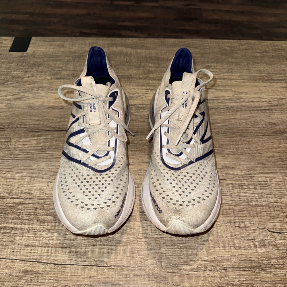 New Balance Sneakers - Picture 2 of 4
